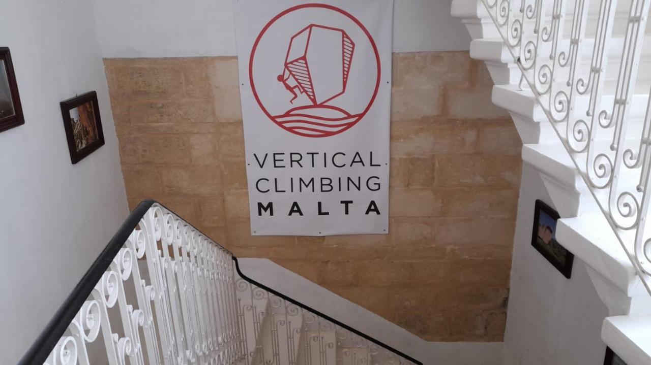 Vertical Climbing Malta Qrendi Bagian luar foto